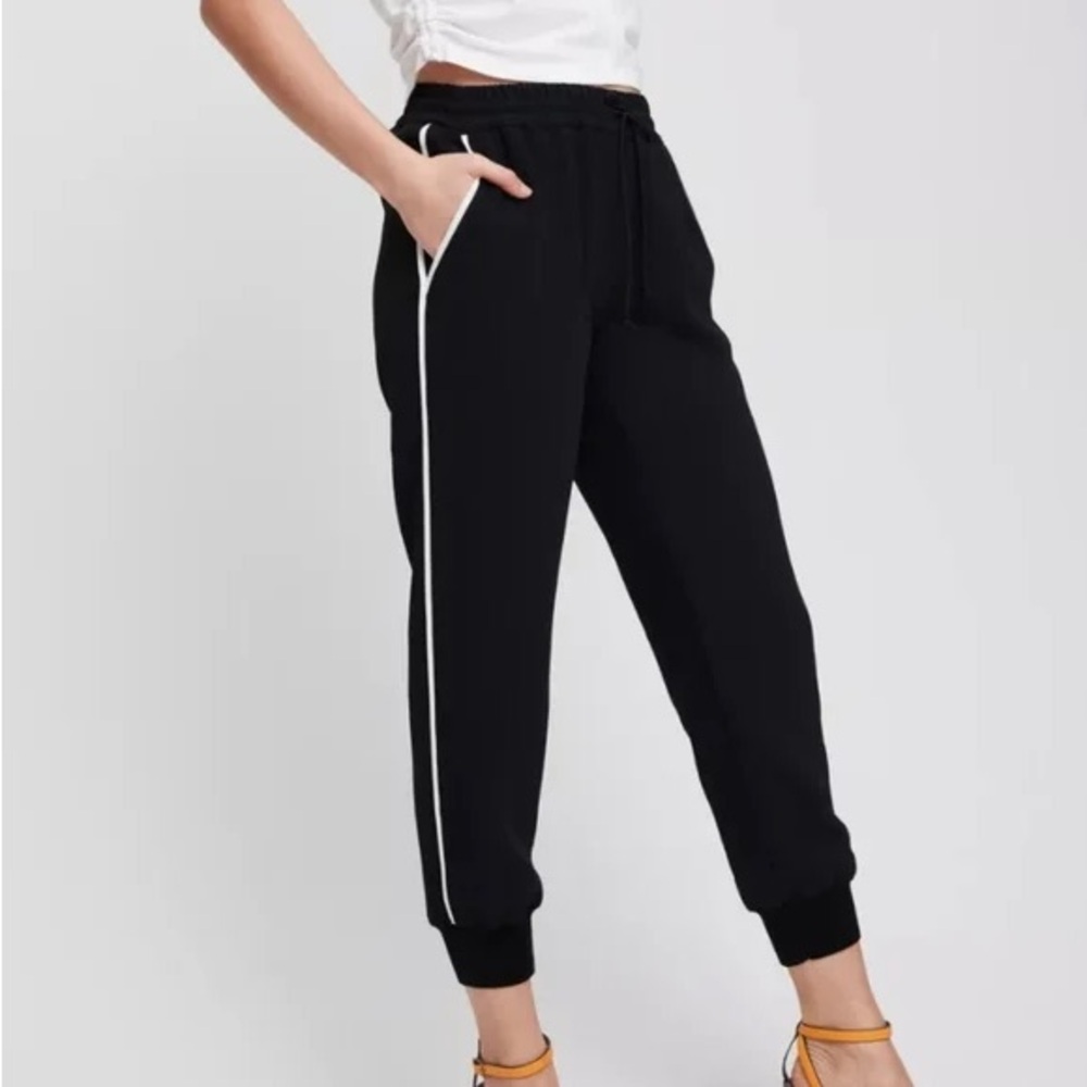 Wilfred Buffon joggers - black w white stripe